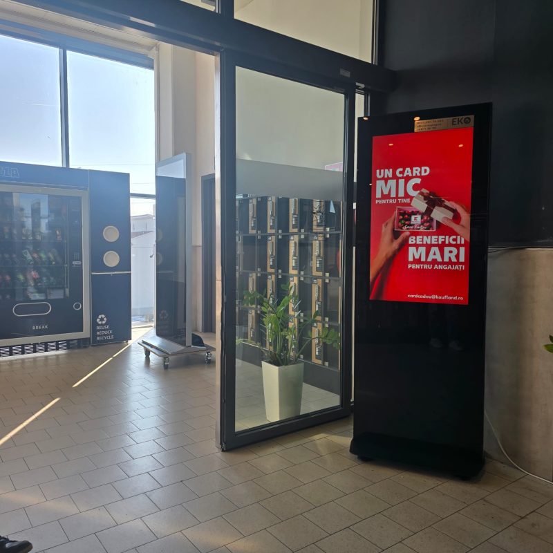 Reteaua Digitala DOOH Indoor - KAUFLAND | Râmnicu Vâlcea – Strada Barajului