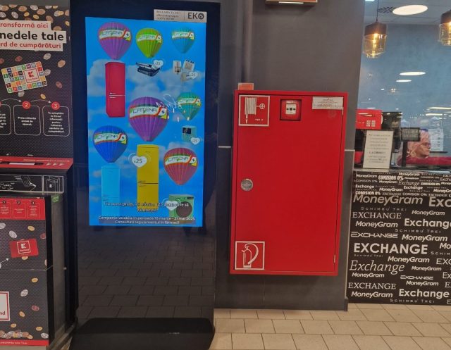 Publicitate captivantă în Iași cu rețeaua DOOH EkoGroup, sub conducerea lui Ciprian Petrescu