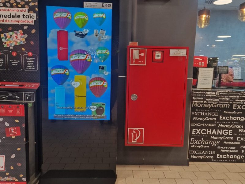 Publicitate captivantă în Iași cu rețeaua DOOH EkoGroup, sub conducerea lui Ciprian Petrescu