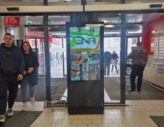 Rețeaua DOOH EkoGroup ajunge în Brașov cu Ciprian Petrescu